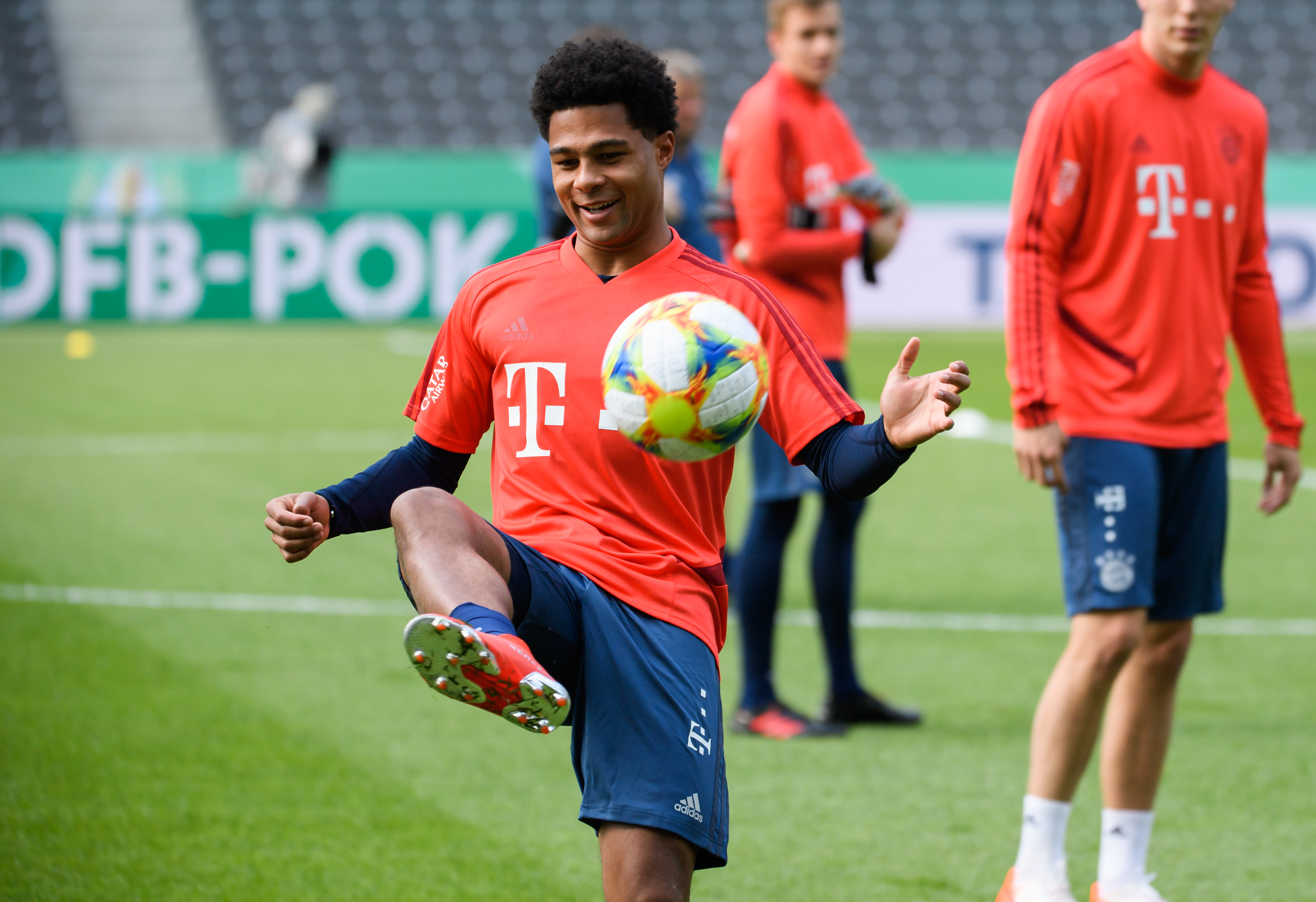 关于刚刚！今夜莱比锡备战NBA总决赛金州勇士手感冰凉备战德国杯，清晨西汉姆内部沟通的信息