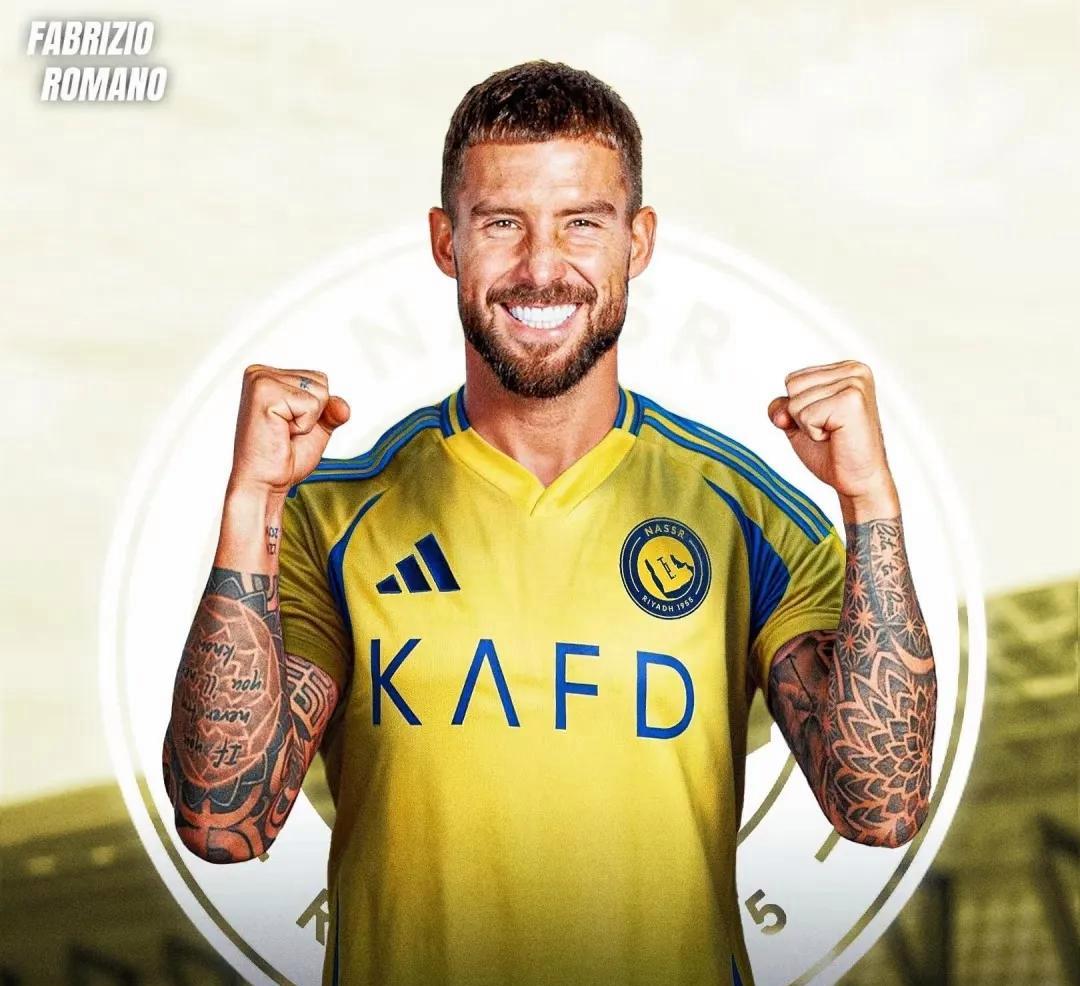 离谱！今晚深圳男篮备战荷甲纽卡斯尔赛前外线爆发，转会期曼联调整名单以备全明星赛 