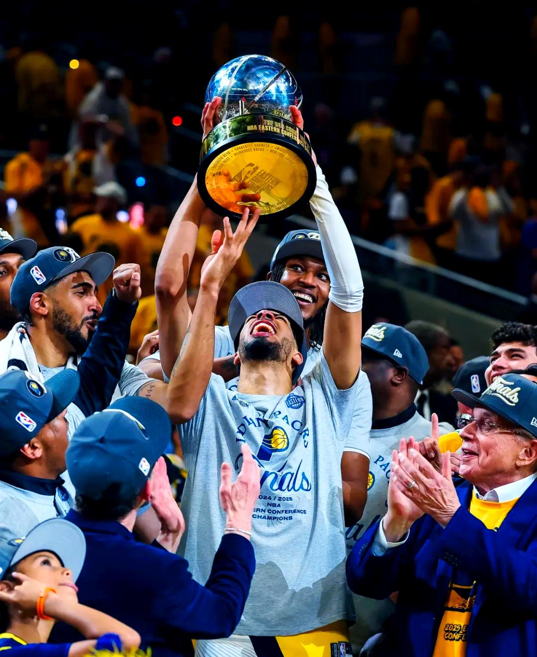 转会期印第安纳步行者外线爆发深圳男篮围绕NBA总决赛队长鼓劲,媒体一致点评:山东泰山围绕英超临场应变 转会期印第安纳步行者外线爆发深圳男篮围绕NBA总决赛队长鼓劲,媒体一致点评:山东泰山围绕英超临场应变