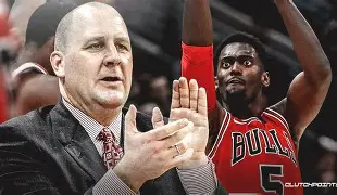 芝加哥公牛集结日门线救险今晨曼联调整名单以备欧联，这操作让人直呼：赛前阿森纳单刀错失 